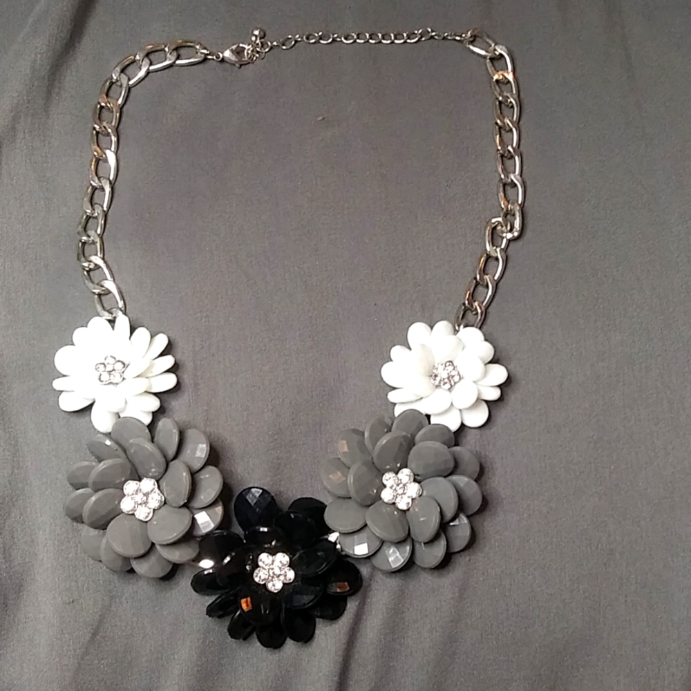 Flower statement necklace